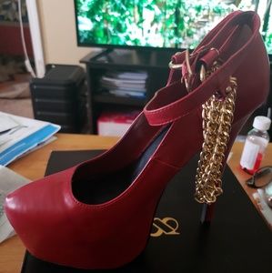 Ladies shoes from shoedazzle